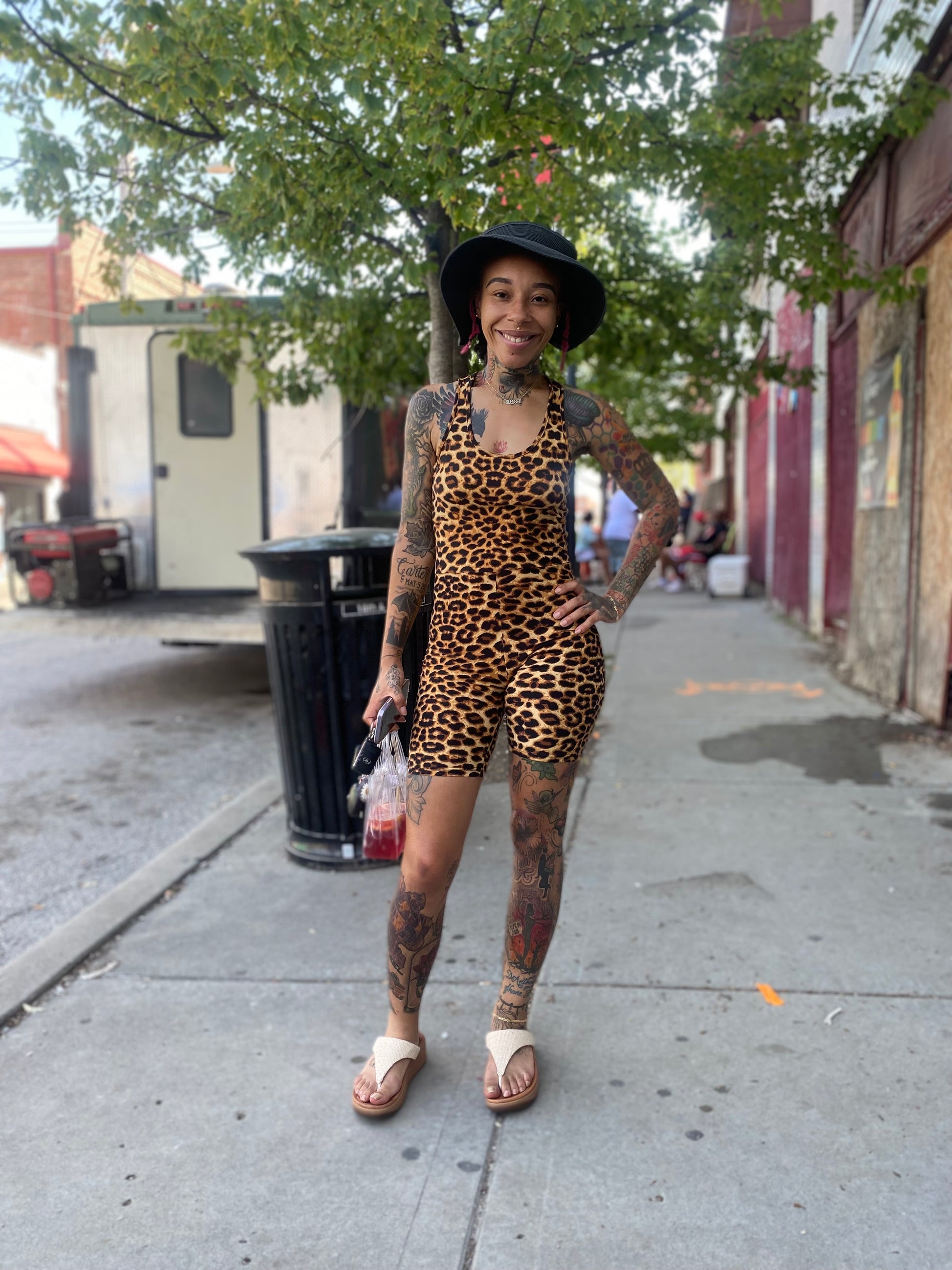 kit travelstof top met korte mouwen en Leopard print van Mi Piace kit travelstof top met korte mouwen en Leopard print van Mi Piace